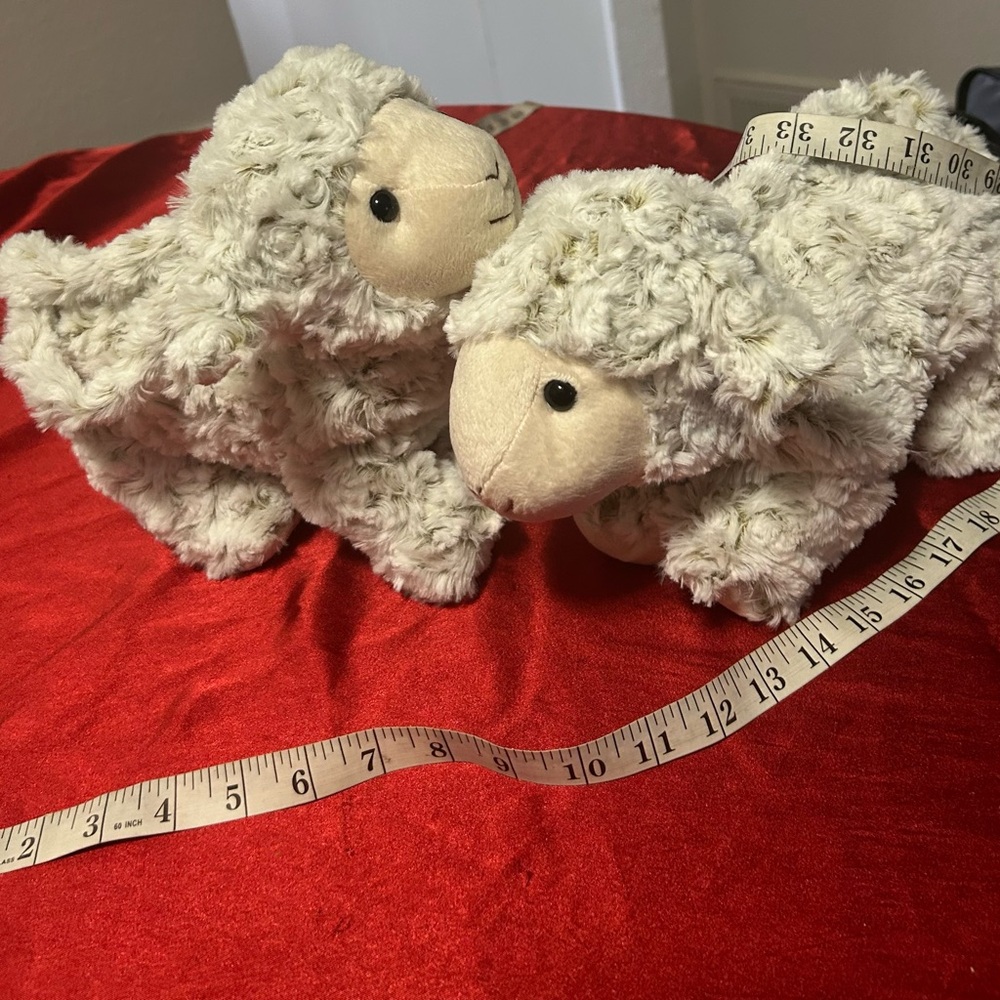 Purse Charming Cream Plush Sheep so soft! Pull tail up , it acts as zipper ❤️❤️ - Picture 5 of 7